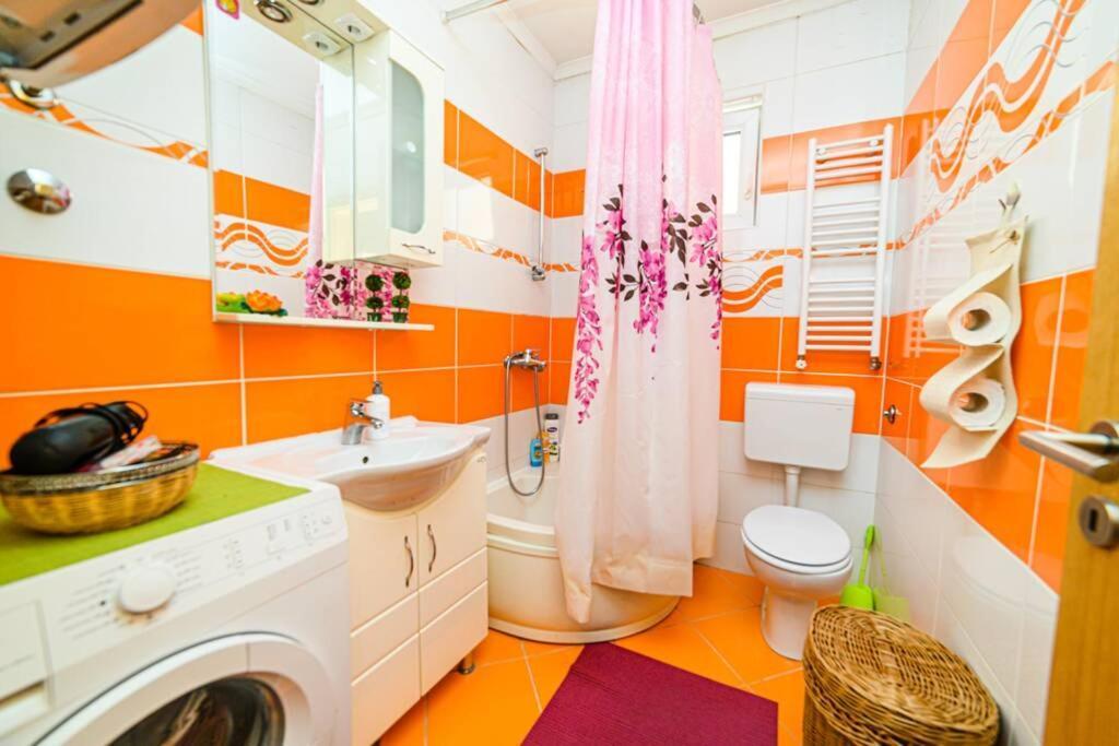 Cute And Cozy Studio With Cathedral View-Excellent Location SJJ Exterior foto