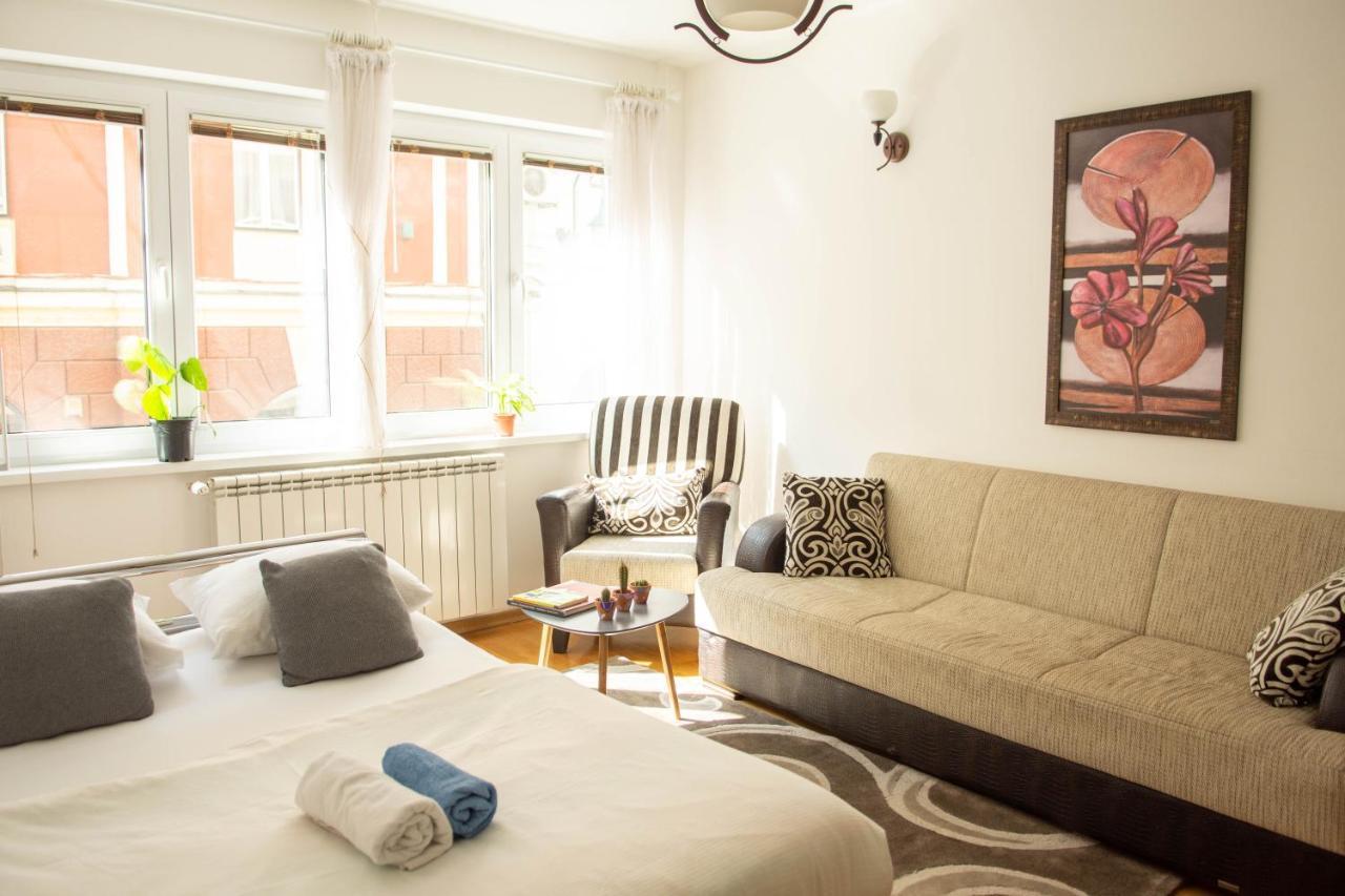 Cute And Cozy Studio With Cathedral View-Excellent Location SJJ Exterior foto